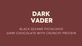Dark Vader Functional Protein Cookie mit Black Sesame, Pistazien und dunkler Protein-Schokolade.